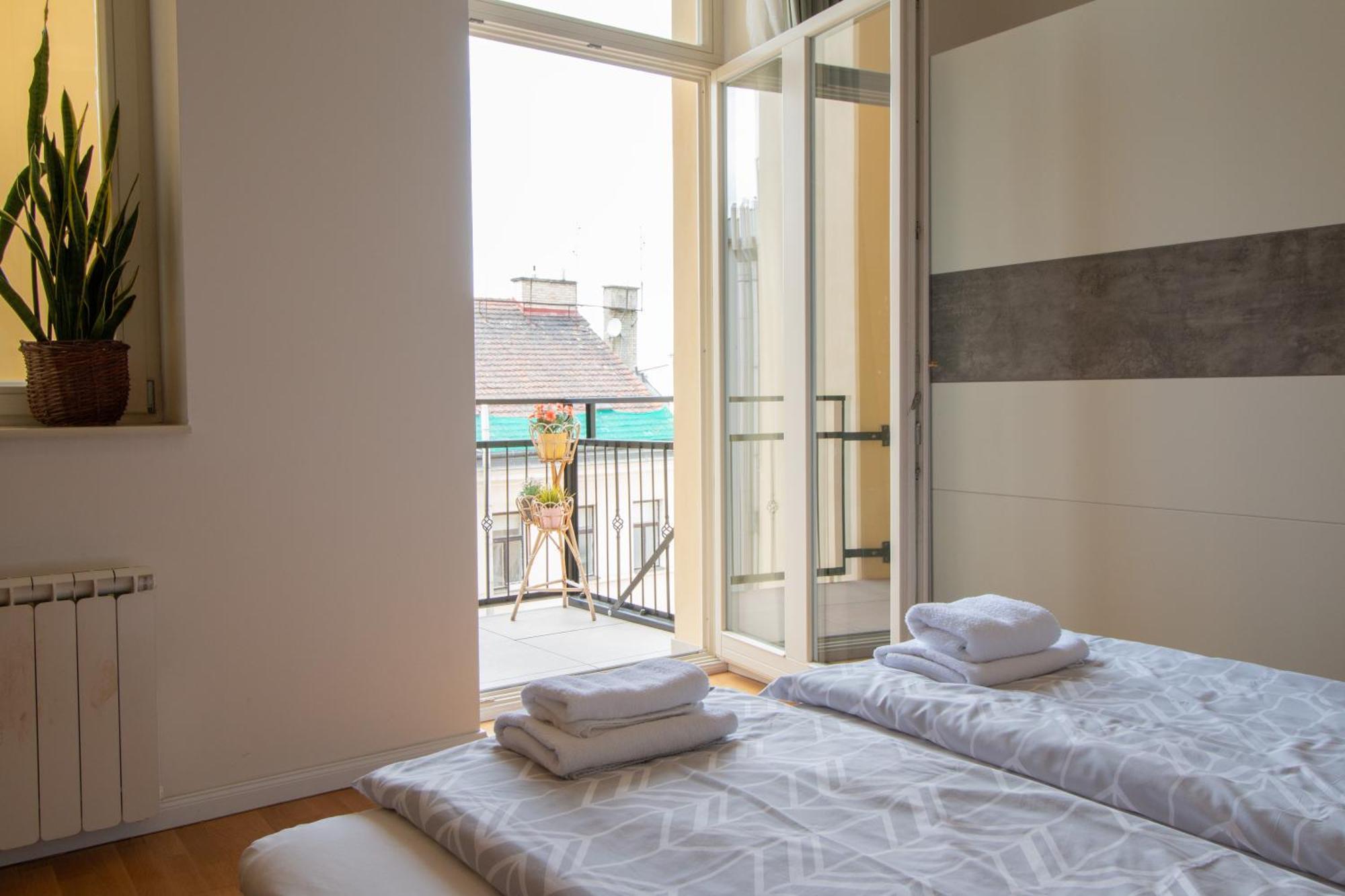 Stepanska Cr Apartments Prague Ngoại thất bức ảnh