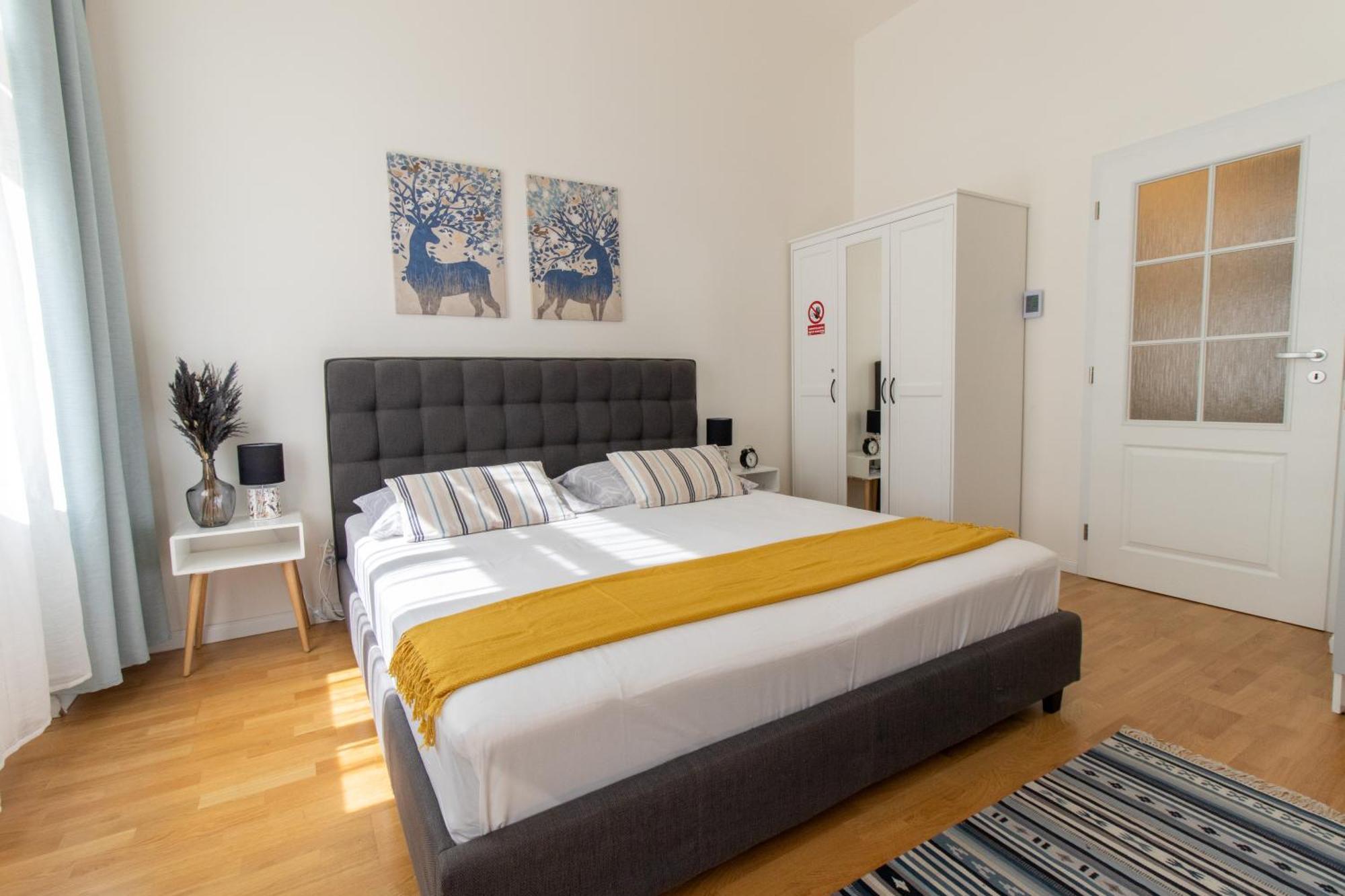 Stepanska Cr Apartments Prague Ngoại thất bức ảnh