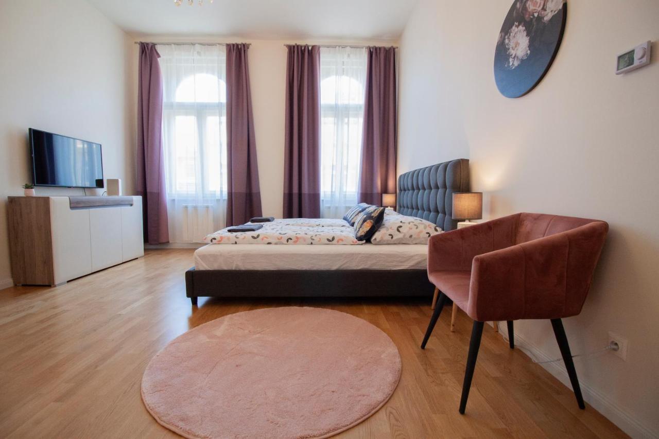 Stepanska Cr Apartments Prague Ngoại thất bức ảnh